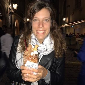 Meet your Posher, Taylor